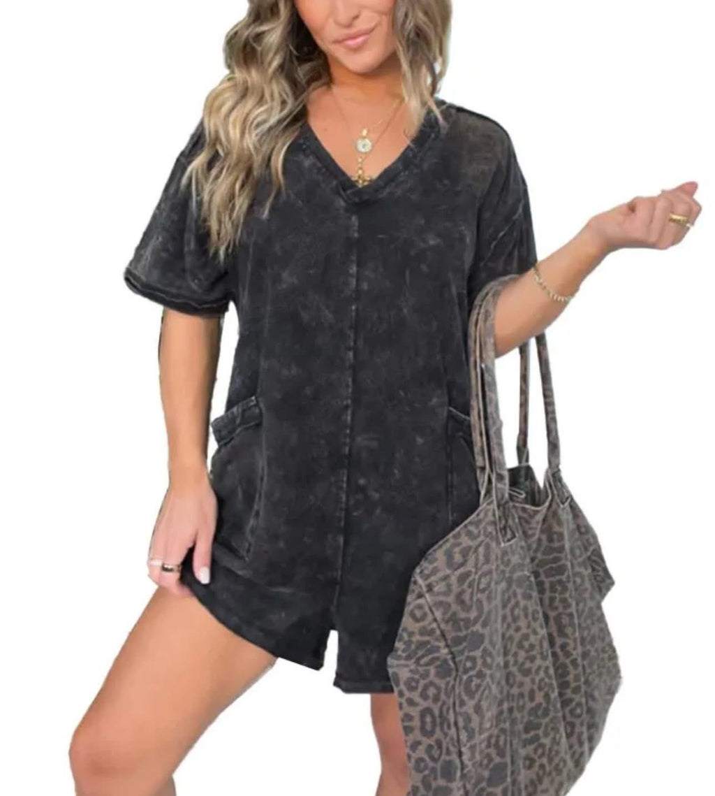 OVERSIZED ROMPER